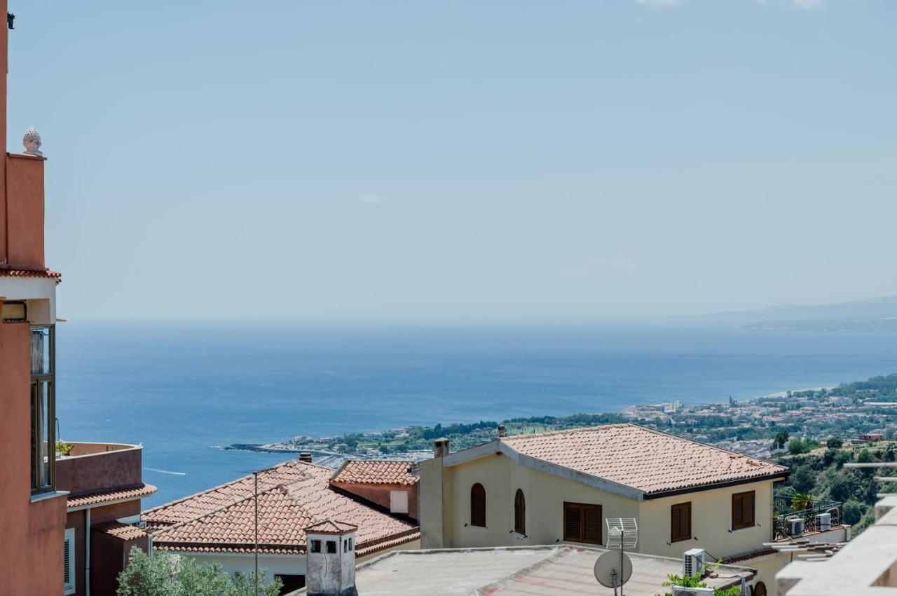 Taormina Sea View Studio Kültér fotó